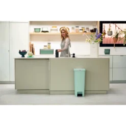 Brabantia StepUp Pedaalemmer 40 Liter Jade Groen -Exporteren Proef Loka Winkel 102 0108 6 1
