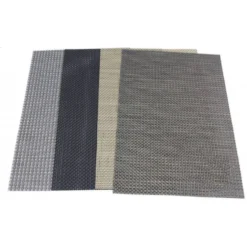 Placemat 30x45cm Poly Gevlochten Assorti