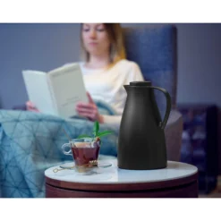 Leifheit Harmonic Isoleerkan 1.0 L Zwart 9 Leifheit Harmonic Isoleerkan 1.0 L Zwart -Exporteren Proef Loka Winkel 102 8541 5 1