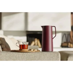 Tefal Motiva Isoleerkan 1.0L Donkerrood 7 Tefal Motiva Isoleerkan 1.0L Donkerrood -Exporteren Proef Loka Winkel 104 0210 3 1