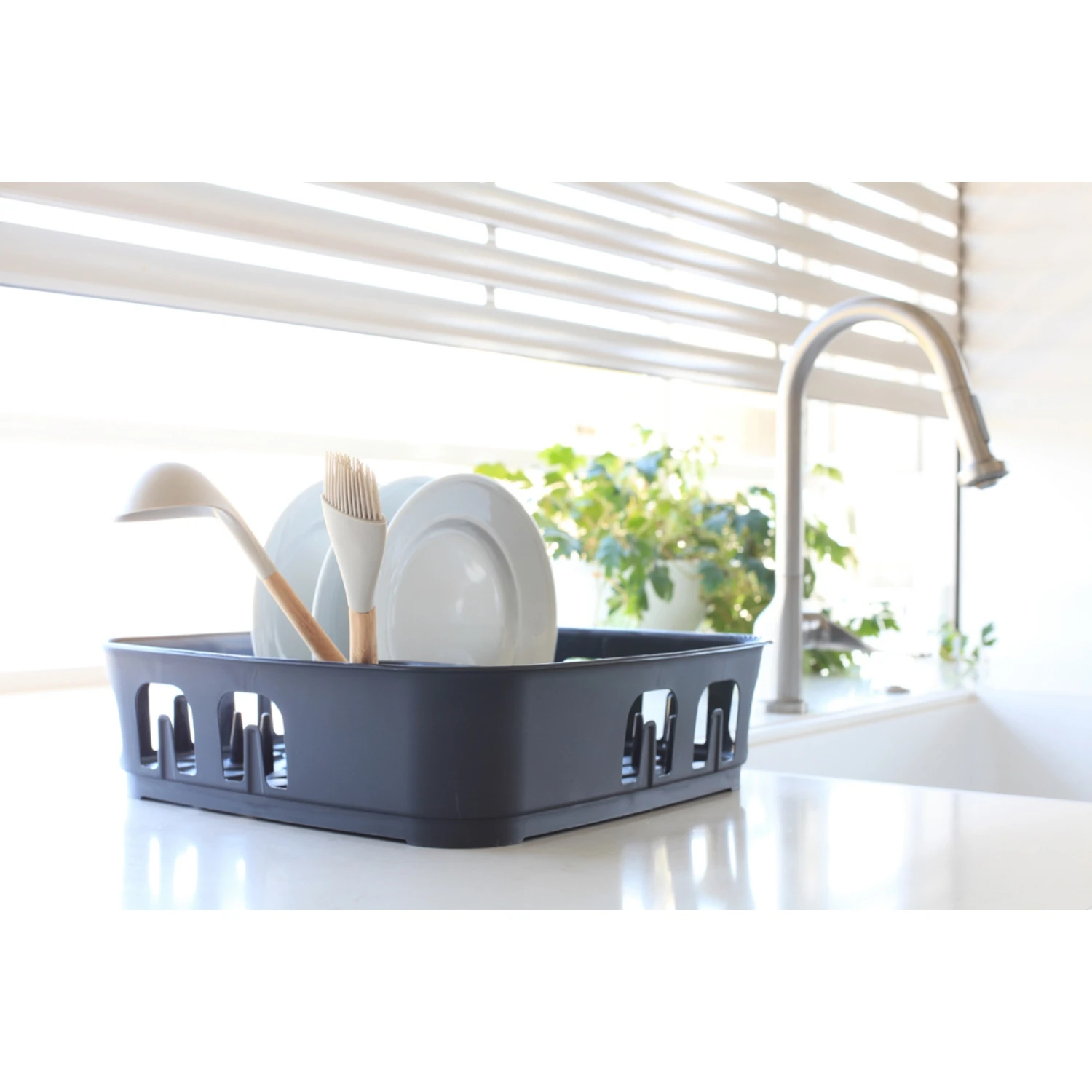 Curver Essentials Afdruiprek Antraciet 2 Curver Essentials Afdruiprek Antraciet - Afbeelding 2