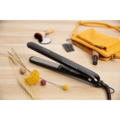 Carmen Temp Control Stijltang 60 Watt 5 Carmen Temp Control Stijltang 60 Watt -Exporteren Proef Loka Winkel 210 8279 3 1